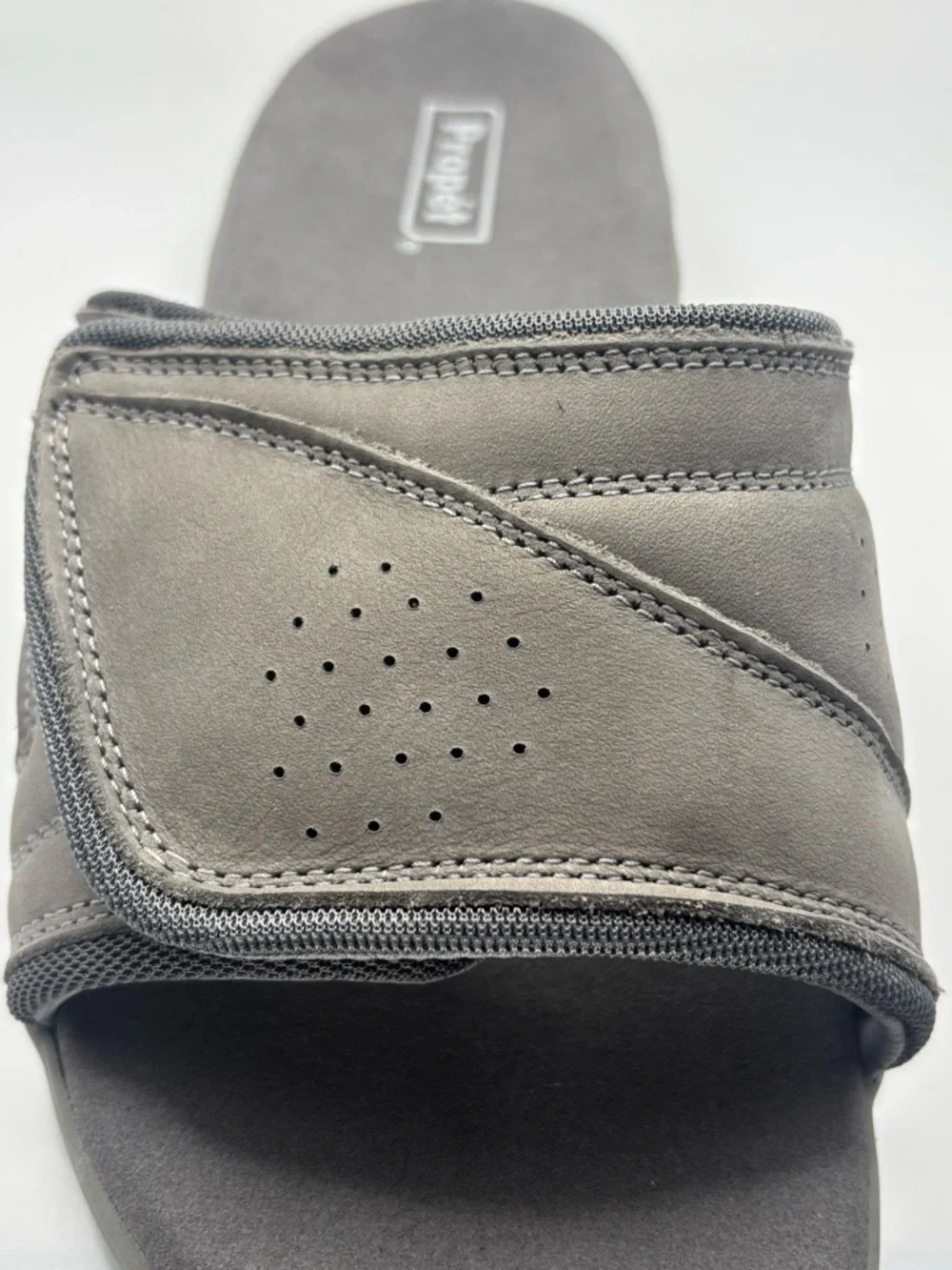 Propet Emerson Men's Leather Slide Sandals Size 9 NWB